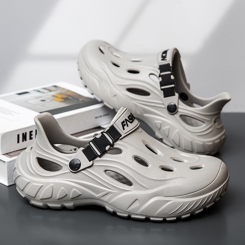 メンズ滑り止めアウトドアサンダル、スポーツスリッパ、ビーチス - Outdoor Camping Slippers のレビューと価格