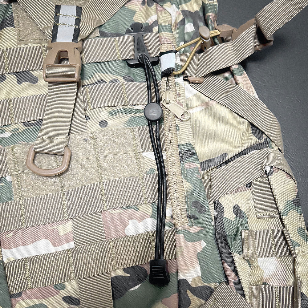 懐中電灯クリップ アウトドア バックパック 弾性ロープ 固定 - Camping Rope のレビューと価格